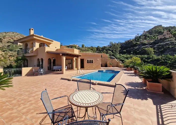 Casa Jacaranda