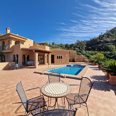 Casa Jacaranda